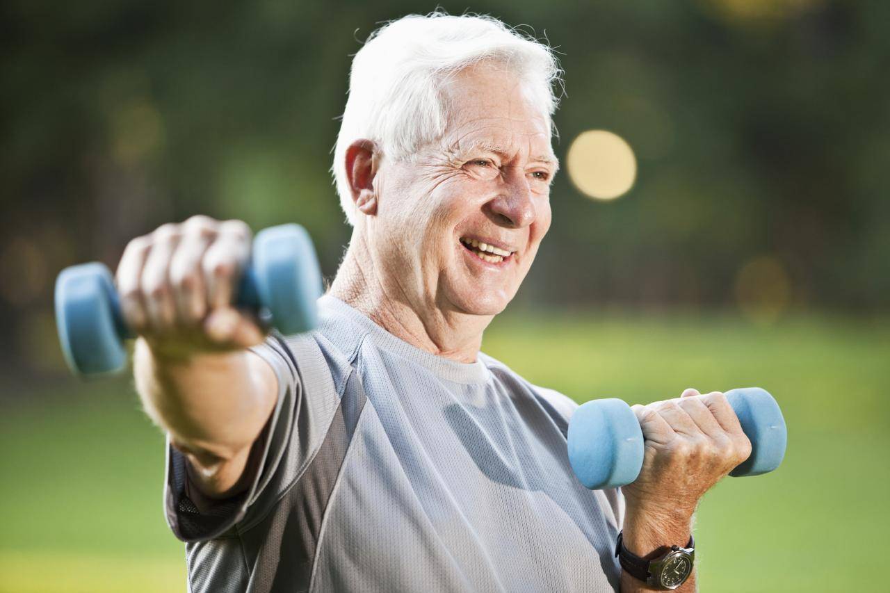 Спортивное долголетие. Спортивные люди. Спортивные люди в возрасте. Старики активный образ жизни. Здоровый образ жизни старики.